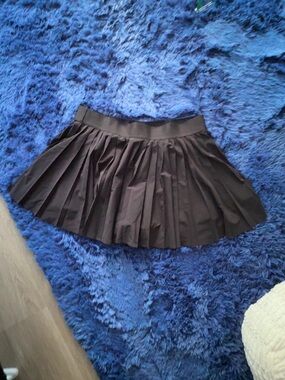 Golden Artizia Mini Skort